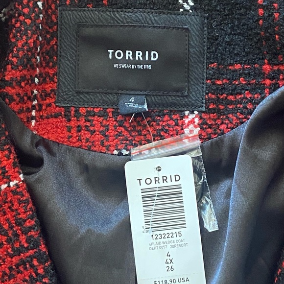 Torrid RED & BLACK PLAID WOOLEN WEDGE COAT - Picture 12 of 13